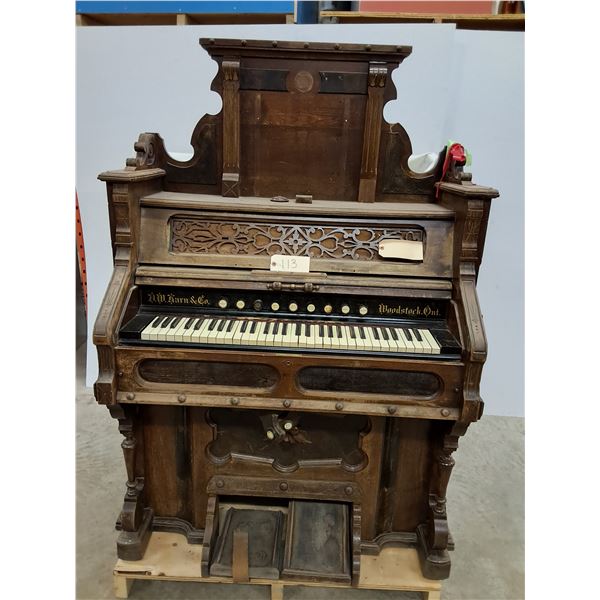 D.W. Karn Co. Antique Pump Organ - As Is