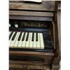 Image 2 : D.W. Karn Co. Antique Pump Organ - As Is