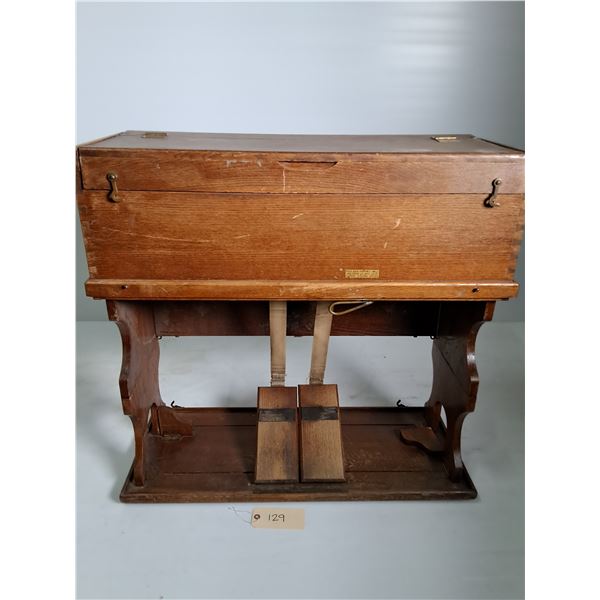 Vintage Estey Pump Organ Co. Made in Toronto - As Is