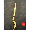 Image 3 : 14K MOTHER OF PEARL "SLIPPAH" BRACELET (12.4 GTW)