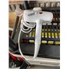 Image 2 : T3 Featherweight StyleMax Professional Ionic Hair Dryer
