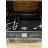 Image 2 : Salton Induction Cooktop With Digital Display and Controls