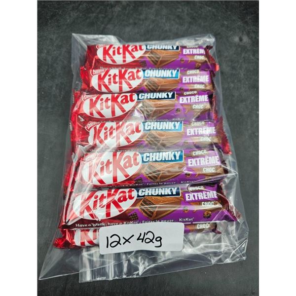 Lot of 12 Kit Kat Chunky Extreme Chocolate 42g Bars