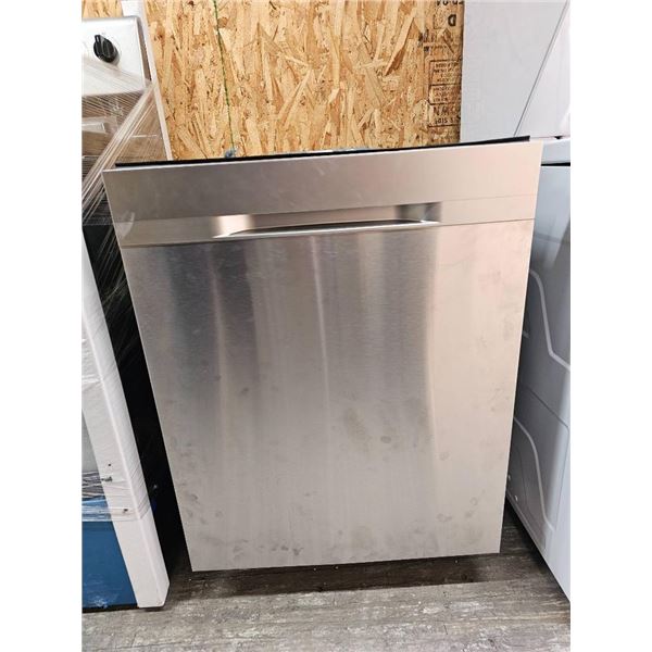 Samsung Built-in Stainless Steel 24-Inch Dishwasher with Third Rack
