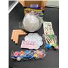 Image 2 : Funny Toys Painting Lamp Set for Ages 3+ with Art Supplies