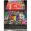 Image 3 : Christmas-Themed Advent Calendar With 24 Fidget Toys and Accessories