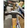 Image 3 : Workpro 16 oz Claw Hammer Model 7404, Lot of 2