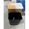 Image 2 : Metro MTWB1 Utility Cart Waste Basket Attachment