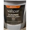 Image 2 : Valspar Duramax Exterior Paint + Primer, Satin Finish, 17.1 L