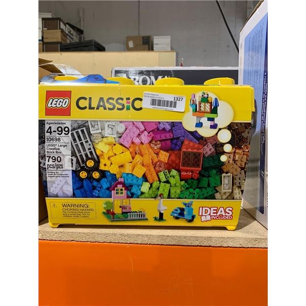 LEGO 10698 Large Creative Brick Set with 790 Pieces