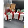 Image 1 : Set of 3 Christmas Lighted Decorative Gift Boxes With 8 Flash Modes