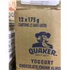 Image 2 : Quaker Chocolate Chunk Almond Yogurt Bars Cartons 12 x 175g