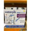 Image 2 : Waterpik Water Flosser Ultra Plus Complete Care Set
