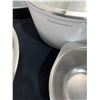 Image 5 : Assorted Kitchen Ware