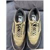 Image 4 : Assorted Men's "Vans" Clothing