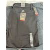 Image 8 : Assorted Men's "Vans" Clothing