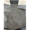 Image 5 : Assorted Scrap Leather Pieces & 1 Roll of Leather