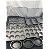 Image 2 : Assorted Bakeware