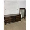 Image 1 : Kroehler Dresser with Mirror