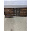 Image 3 : Kroehler Dresser with Mirror
