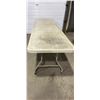 Image 5 : 8' Table With Folding Legs
