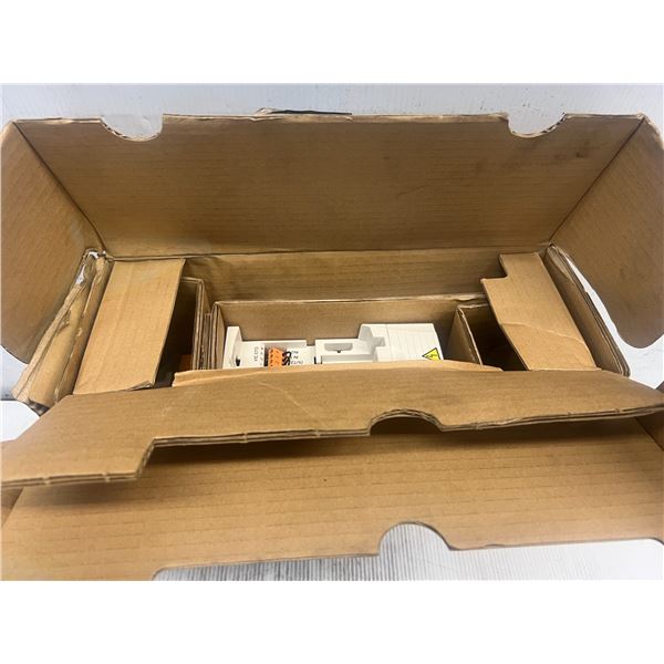 ABB #ACS335-03U-05A6-4