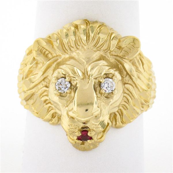 Vintage 14k Yellow Gold Ruby & Diamond Eyes Detailed Textured 3D Lion Head Ring