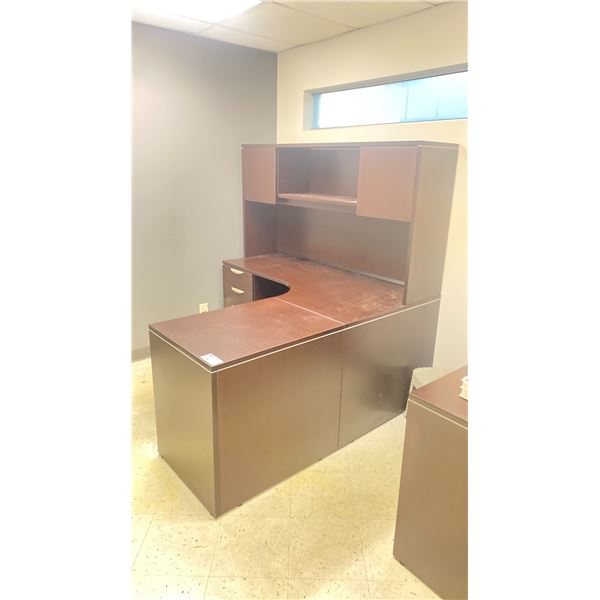 DARK WOODEN L SHAPE 3 DRAWER 66"W X 66"L X 66"H DESK WITH HUTCH, A DARK WOODEN 47"W X 24"D X 30"H