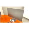 Image 2 : ACER 28" LCD MONITOR WITH POWER CORD