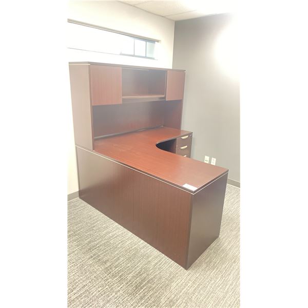 DARK WOODEN L SHAPE 3 DRAWER 66"W X 66"L X 66"H DESK WITH HUTCH & A 6'W WHITE BOARD