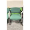 Image 3 : 3 GREEN CLIENT CHAIRS, 2 BLACK CLIENT CHAIRS, A 13" - 27" MONITOR MOUNT IN BOX, A QUARTET 63"W