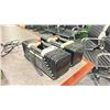 Image 3 : PAIR OF POWERBLOCK PRO 5 - 90 LBS ADJUSTABLE DUMBBELL SET