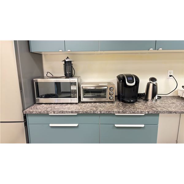 PANASONIC NN-ST681S STAINLESS STEEL MICROWAVE, OSTER STAINLESS STEEL TOASTER OVEN, KALORIK