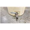 Image 3 : 75 GALLON VERTICAL PLASTIC LIQUID STORAGE TANK WITH SPIGOT