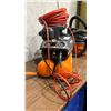 Image 2 : RIDGID OF45200SS 4.5 GALLON 200 PSI PORTABLE COMPRESSOR WITH HOSE