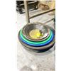 Image 1 : STACK OF ASSORTED SIZE GOLD PANS