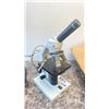 Image 3 : ACUTER ELECTRIC COMMERCIAL LABORATORY MICROSCOPE