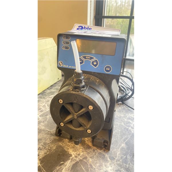 DLX PH-RX/MBB COMMERCIAL LABORATORY METERING PUMP