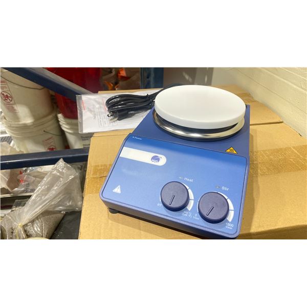 4 - ISG COMMERCIAL LABORATORY HOTPLATE/ STIRRERS IN BOXES