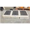 Image 1 : 6- COMMERCIAL LABORATORY SPILL TRAYS