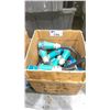 Image 2 : BOX OF ELECTRICAL QUICK DISCONNECTS 240/480V  - APPROX. 20