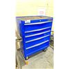 Image 2 : MASTERCRAFT BLUE 5 DRAWER MOBILE TOOLCHEST WITH CONTENTS
