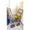 Image 2 : 4 WHEEL GARDEN HOSE REEL WITH HOSE LINE & YELLOW HOSE LINE