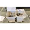 Image 1 : 2 SMALL PAILS OF APPROX. 20 LBS OF STAINLESS STEEL PIPE FITTINGS
