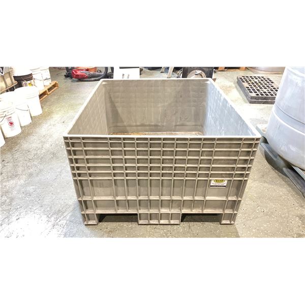 BUCKHORN MADE IN USA GREY INDUSTRIAL HARD PLASTIC PALLET BIN 4' X 44" X 24" INTERNAL 29 1/2"