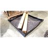 Image 2 : 2 PORTABLE SPILL CONTAINMENT MATS 47" X 47"