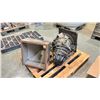 Image 2 : CON AIR AIR TRANSFER SYSTEM AL2 LOADER AL5 CONTROL WITH STAINLESS HOPPER & 2 REMOTE PROGRAMMERS