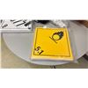 Image 3 : ASSORTED SAFETY SIGNS, BACK UP LIGHT & OVERLOAD LIGHT, FREIGHT PLAQUES