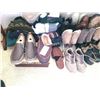 Image 2 : Men's Shoes, Sweaters, Butler Rack A
