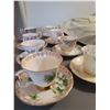 Image 2 : Bone China Tea Cups A